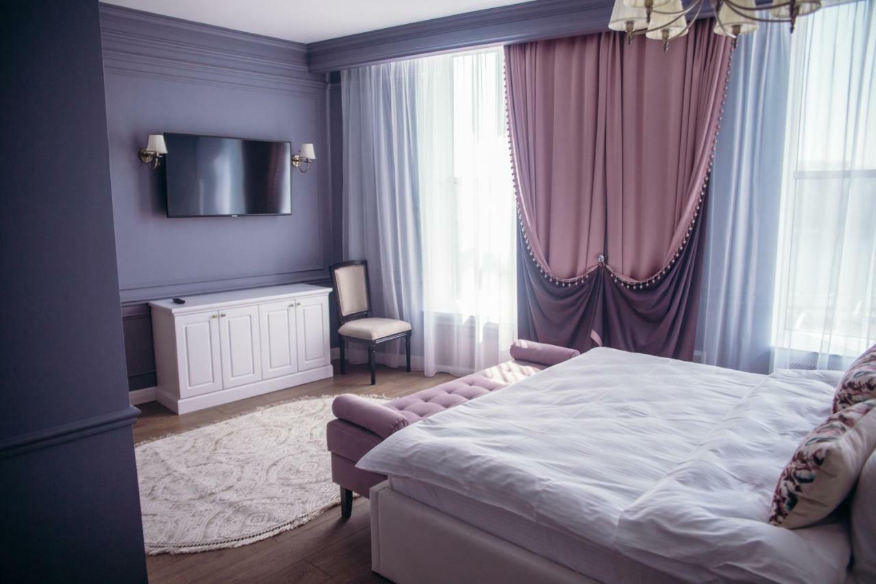 Royal Bv Hotel Ust-Kamenogorsk Exterior photo